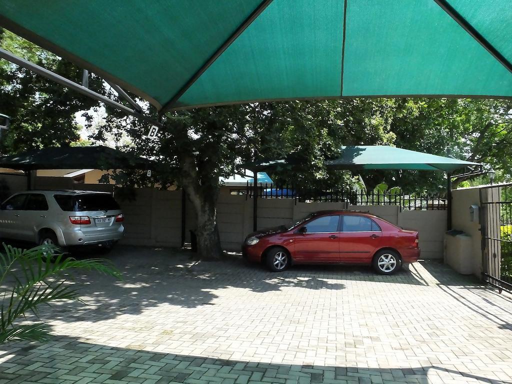 Sunshine Self Catering Apartman Mbombela Kültér fotó