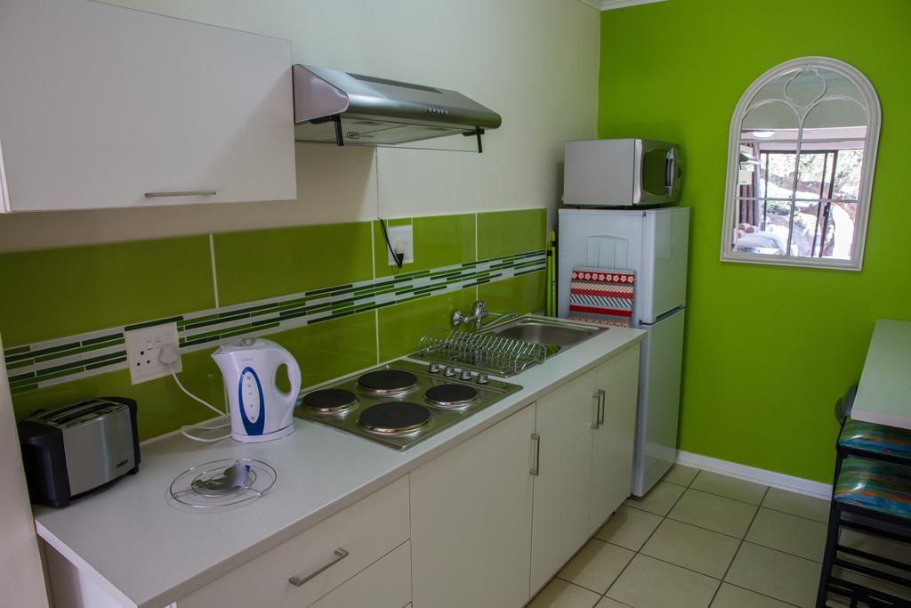 Sunshine Self Catering Apartman Mbombela Kültér fotó